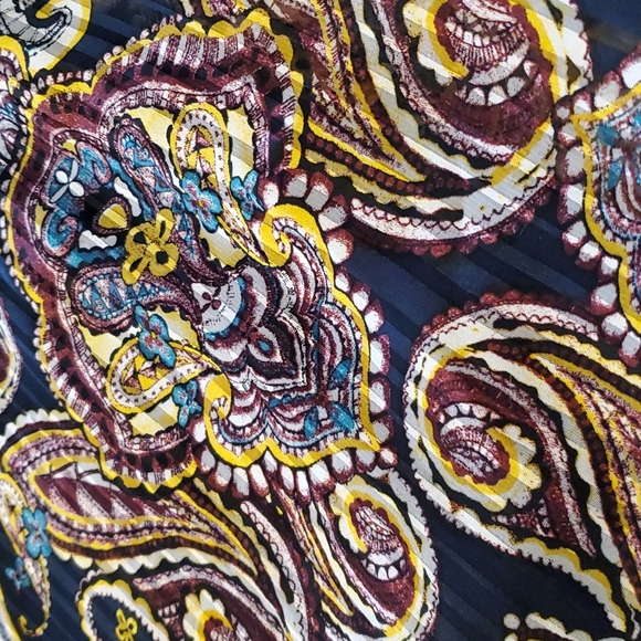 By & By floral boho blouse - Picture 8 of 10